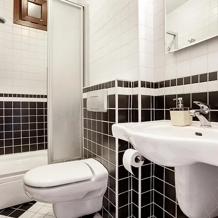 Signature Luxury At Galataport / Emre 09 Apartmán *